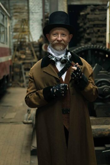 Kostium SteamPunkowy Gentleman – Retro Przygoda w Stylu Victorii